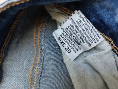 Bledomodre rifle, 30