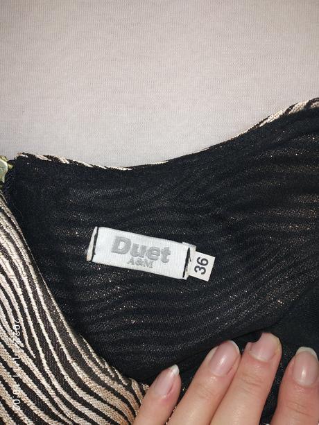 Spoločenské šaty, 36