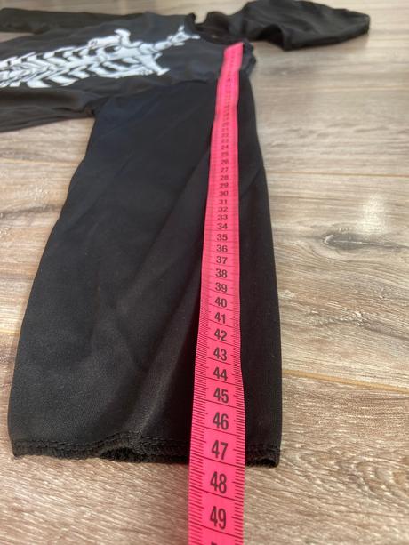 Detsky kostym kostra 5-6 rokov, 