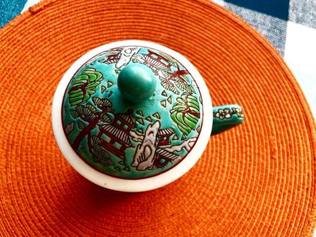 Hrnček s príklopom, 