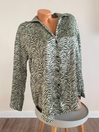 Saténová zeleno čierna košeľa, zara, s