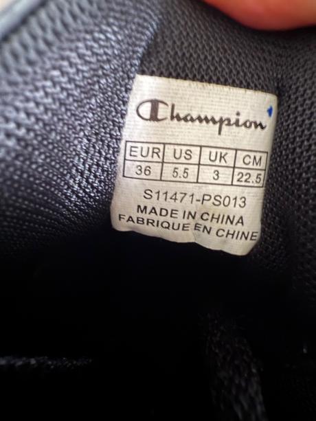 Tenisky, champion,36