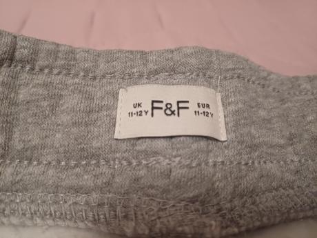 Teplaky 2 ks, f&f,152