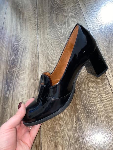 Poltopánky na opatku, 38