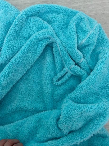 Modry/tyrkysovy župan, m