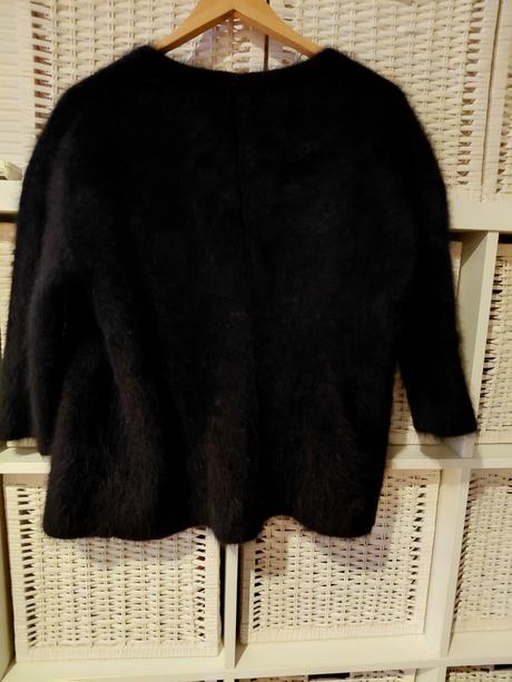 Svetrik zn.h&m vel. 34, h&m,34