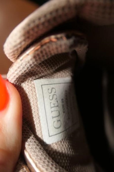 Guess original damske kvalitne tenisky/topky 39, guess,39