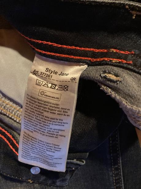 Dámske 3/4 rifle vel.36, street one,s