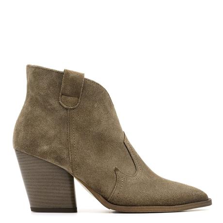 Nové kávové velúrové kotníkove čižmy nescior 36, 36