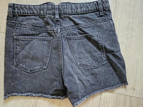 Čierne kratase h&m, h&m,146