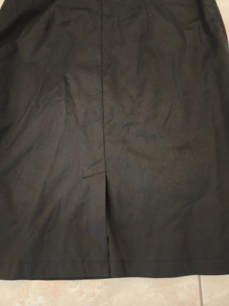 Šaty čierne krátke, 40