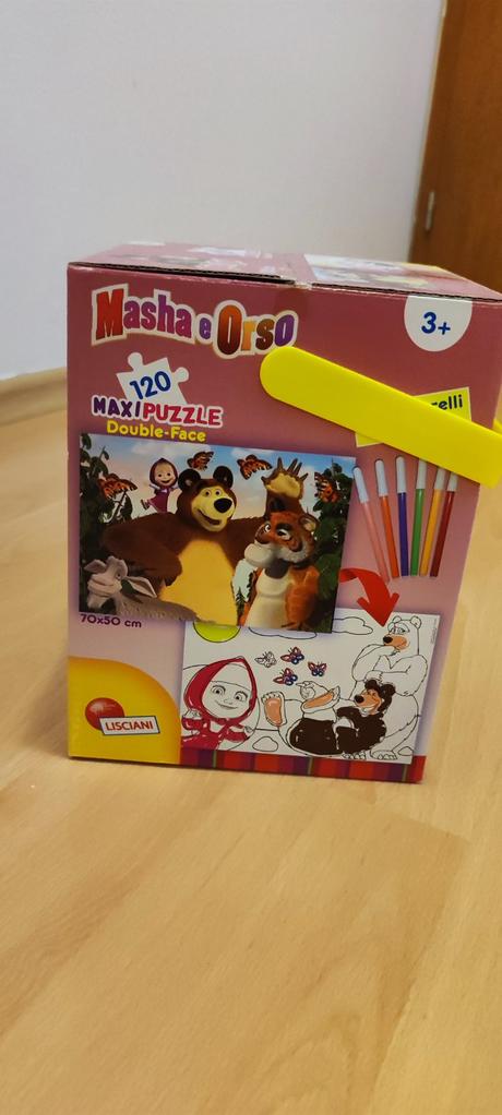 Masa a medved puzzle,