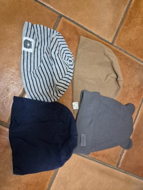 Čiapky 68- 74, h&m,68