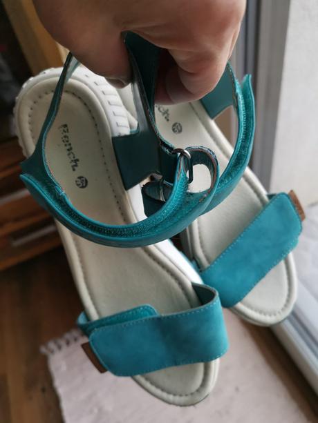 Sandále s originál krabicou, 37