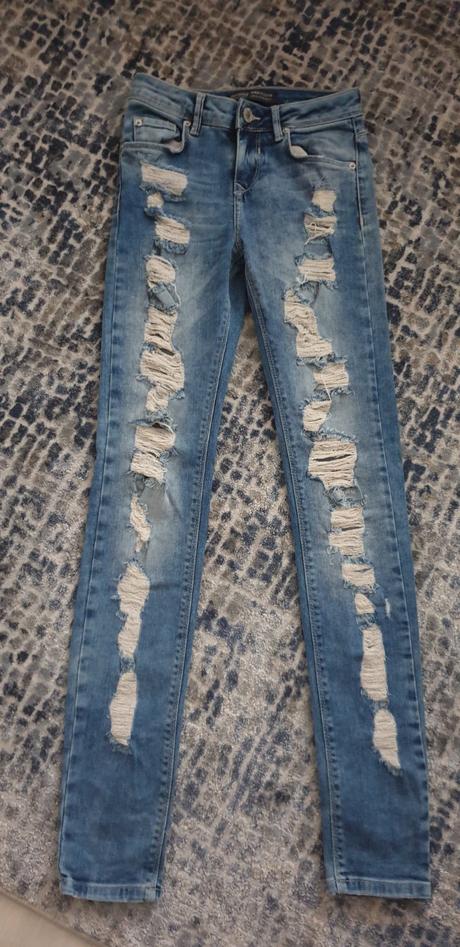 Rifle č.32, bershka,32