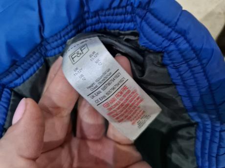 Zimná bunda f&f velkost 152, f&f,152