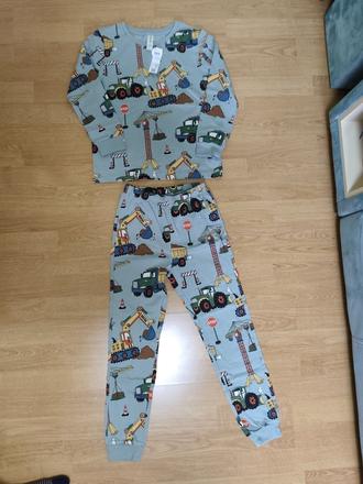 Pyžamo s visačkou, lindex,122