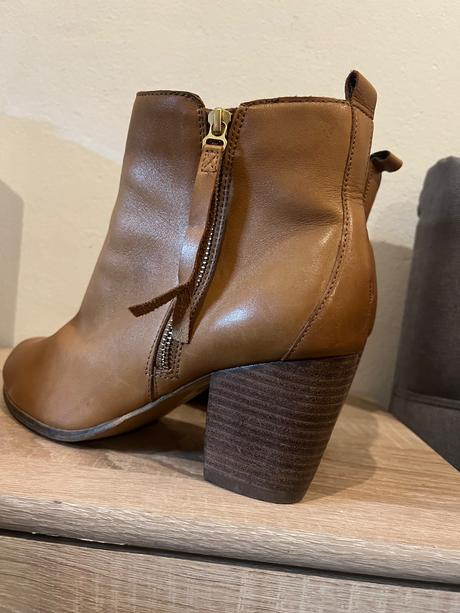 Dámske kožené čižmy, 40