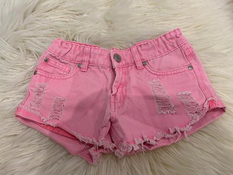 Riflove kraťasy, 134