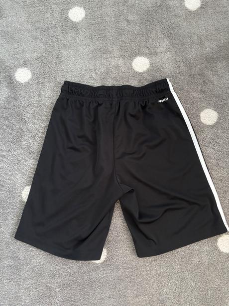 Športové kraťasy adidas 146-152, adidas,146