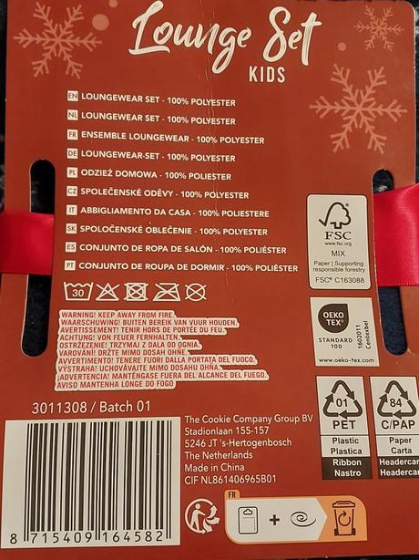 Vianočné domáce oblečenie, 134