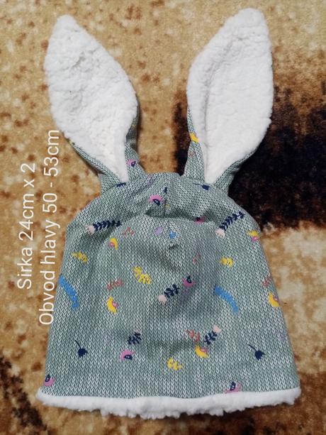 Ciapka s capackami podsite barancekom,