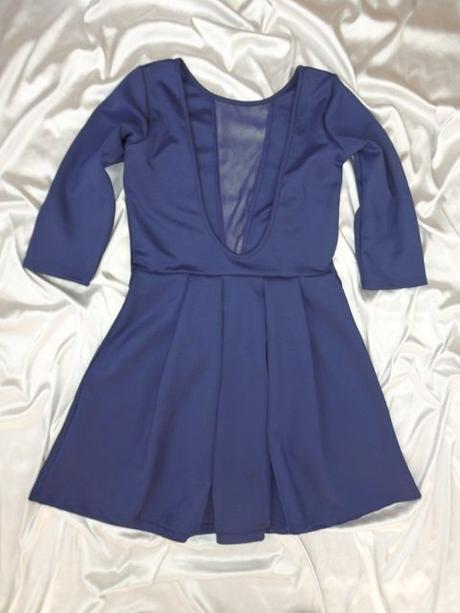 Luxusné tmavomodré šaty, 42