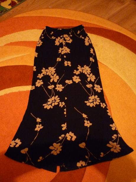 Dlhá sukňa- značka moda plus, 36