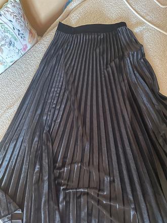 Sametova sukna, reserved,s