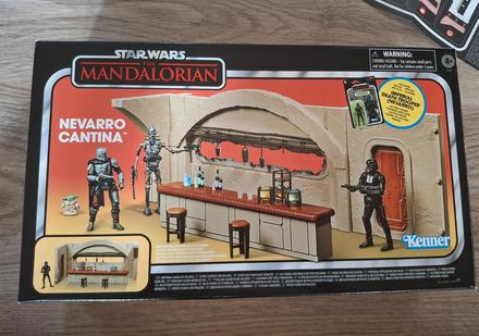 Sada star wars mandalorian hasbro nevarro cantina,