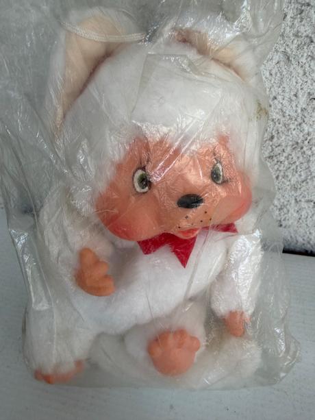 Monchichi biele original povodne piska s balenim, 