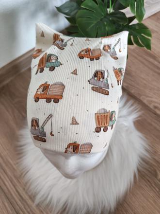 Čiapočky s ušami, <50