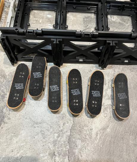 Tech deck fingerboard a rampa, 