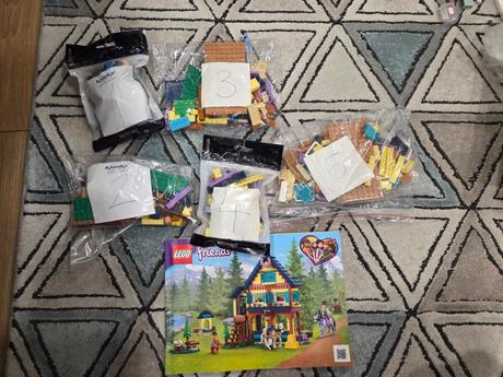 Lego friends 41683 lesné jezdecké stredisko,