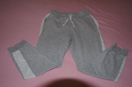 Chlapčenské tepláky, h&m,140