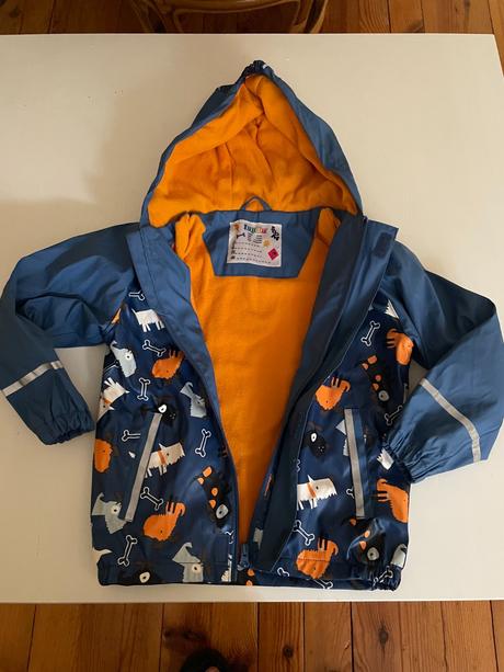 Bundička na jeseň do dažďa, lupilu,128