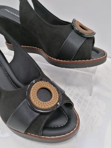 Dámske sandálky zn.piccadilly 22500362 z, 39