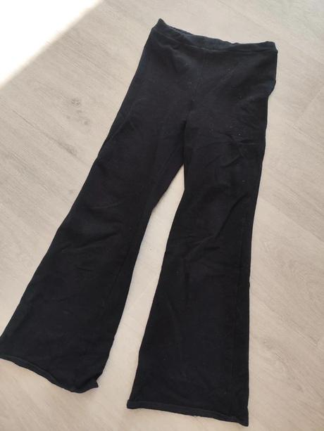 Zvonové legíny, h&m,134