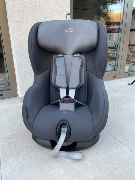 Britax römer trifix 2 i-size storm grey, britax