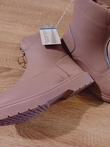 Čižmy pre dievča, sinsay,33