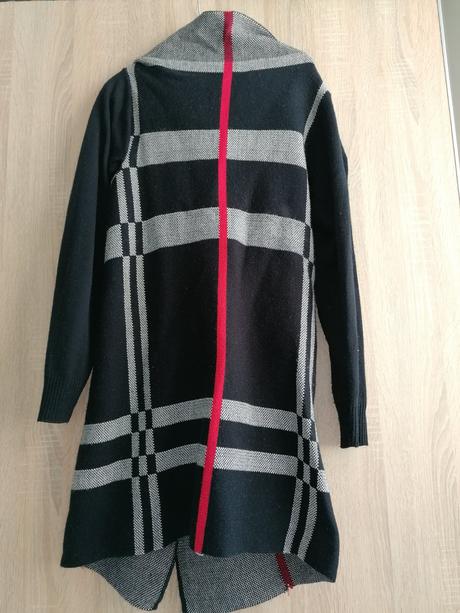 Sveter s/m, reserved,s