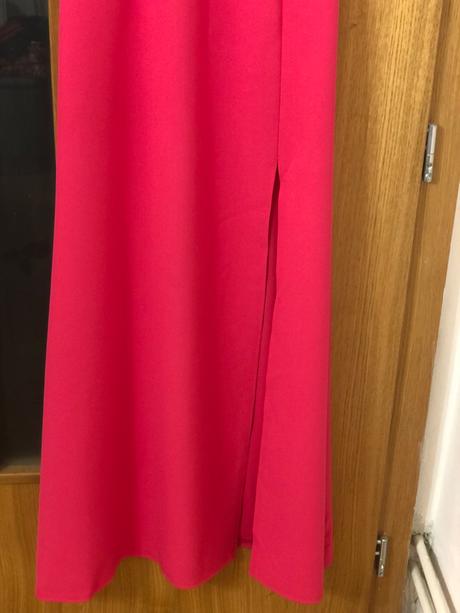 Predám dámske spoločenské šaty, s