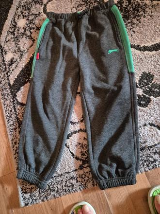 Detské teplaky, schnizler,104