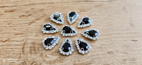 Našívacia aplikácia s lôžkom - 10x15 mm - rôzne fa, 