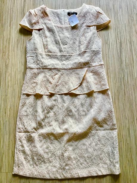 Krasne saty london/78, 44