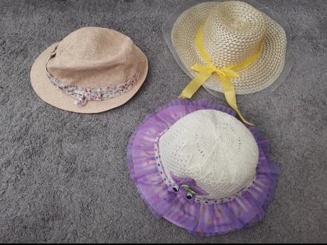 Klobúčiky na leto, 50