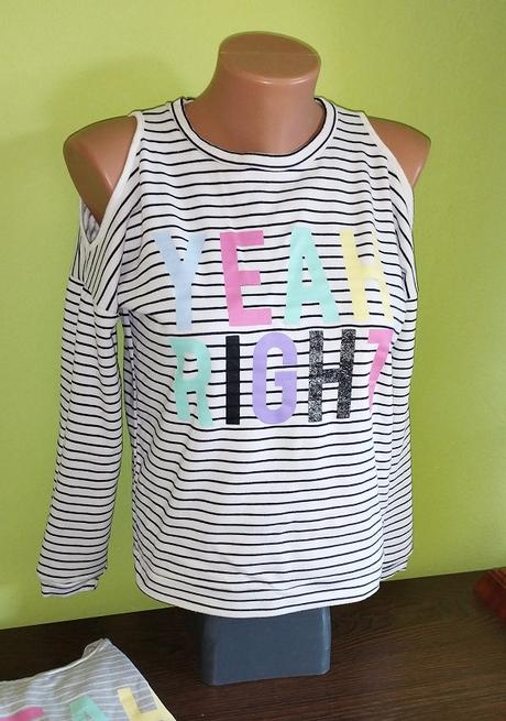 Mikina s odhalenými ramenami xs-s, xs