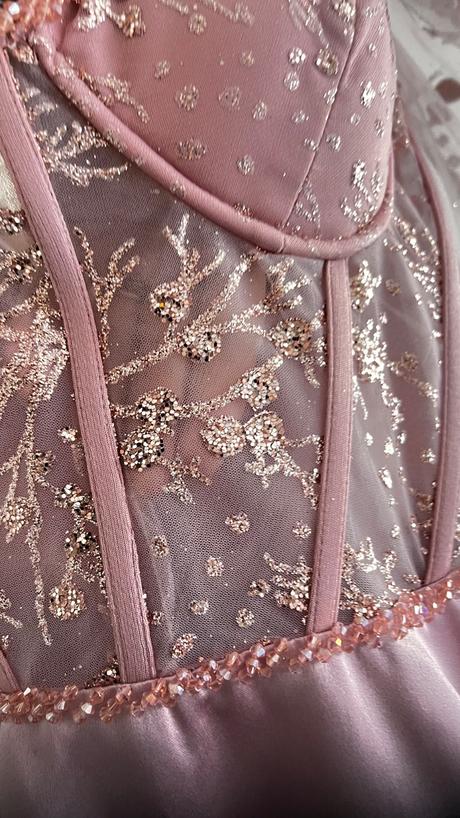 Luxusne spolocenske saty, m