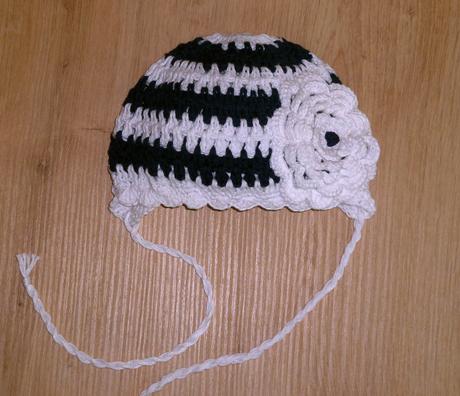 Modro biela hackovana nosena ciapka, 80