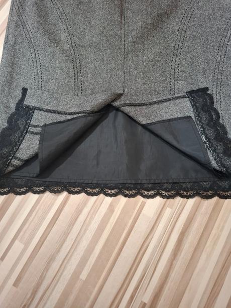 Kvalitná biznis sukňa, marks & spencer,l